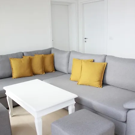 Seaview Penthouse 아파트 Sarandë